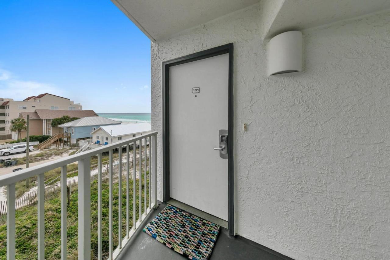 Mainsail 131 - Beachfront 2Br With Free Seasonal Beach Service 데스틴 외부 사진